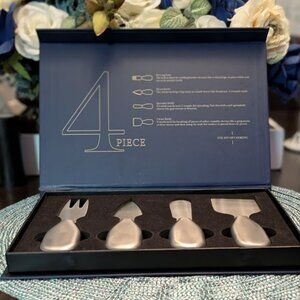 O1 IGNITED 4- Piece Cheese Knife Set